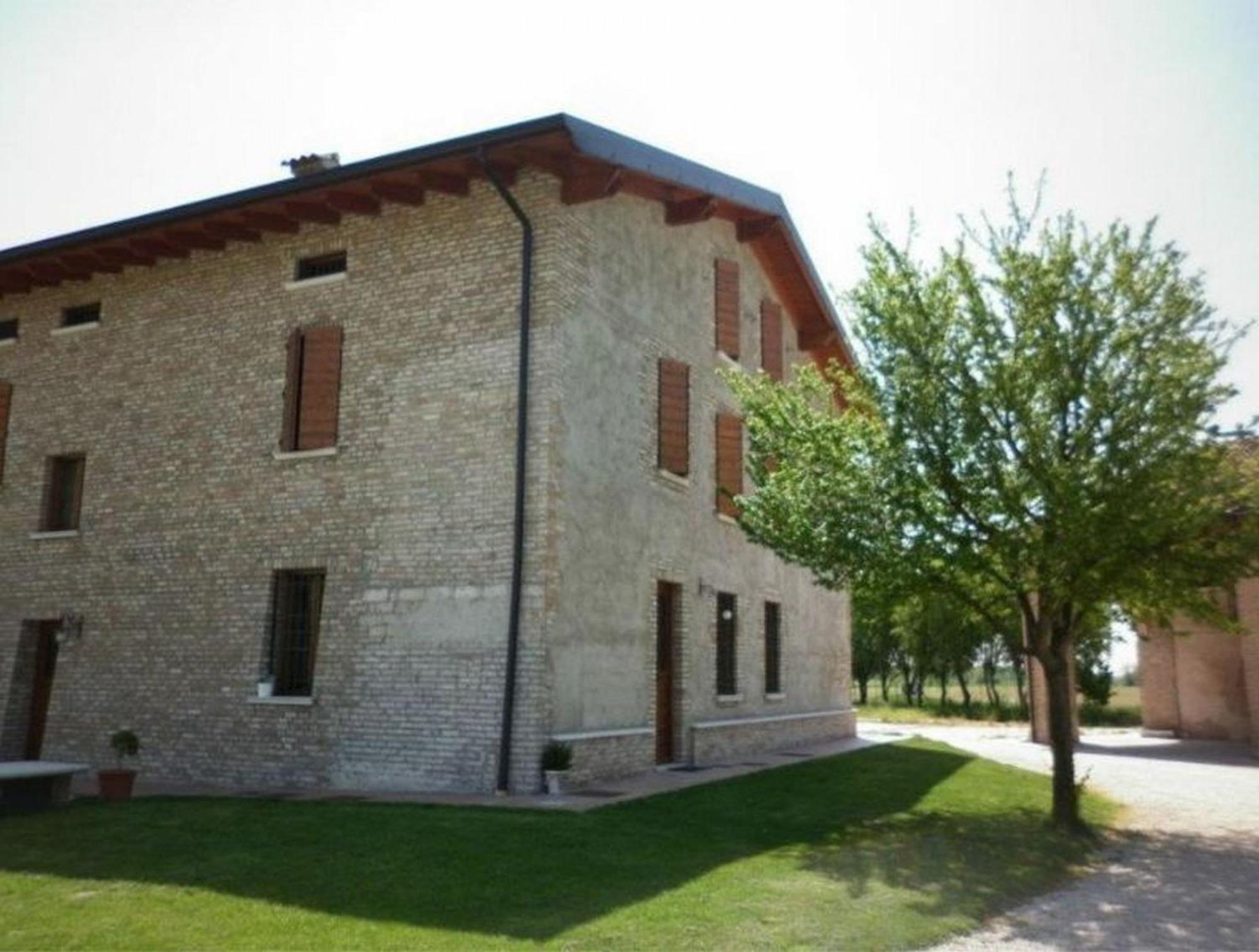 La Garzaga Turismo Rurale Ceresara Luaran gambar